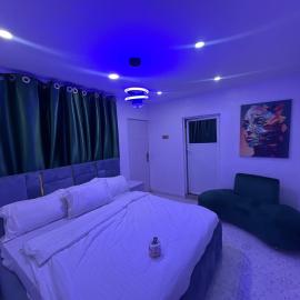 Unique Phil hotel and suites