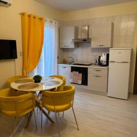 B&B 4 Stelle, hotel v destinaci Acerra