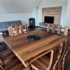 Apartments near Ljubljana, Sleeps 10, Free Parking