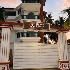 Happy Panda Hostel Arambol Goa، فندق في أرامبول