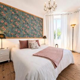 La Dame de Pierres - Demeure de caractère - 5 suites & 5 SDB - Jardin & Pétanque - 40 min PuyduFou