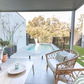 Contemporary Home with Pool 15mins to Beach 20mins to Australia Zoo