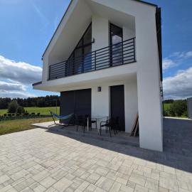 Lemany में, होटल Panorama Mazury dom nad jeziorem z jacuzzi
