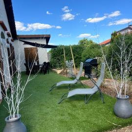 Villa Papillon Clermont Ferrand, hótel í Nohanent