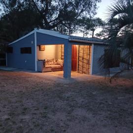Hermosa casa en La Esmeralda a pasos de la playa, hotel i La Esmeralda