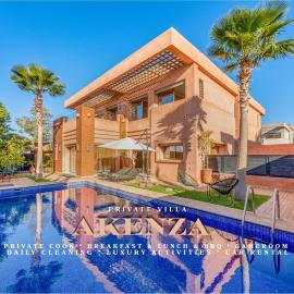 Luxury 4BR Villa, Atlas and Pool View, Breakfast and Lunch Available, hotel u gradu El Rhechat