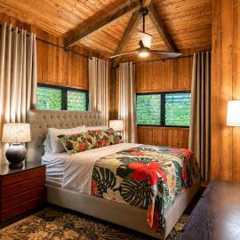 Tiki Treehouse, hotelli kohteessa Keaau
