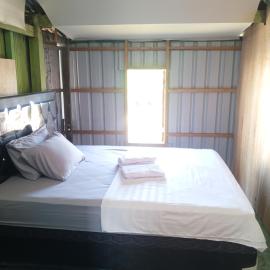 Jufri Homestay, hotel a Kasijala