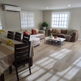 Spacious 3BR Home at Palm Beach for Family and Friends, hotel a Noord