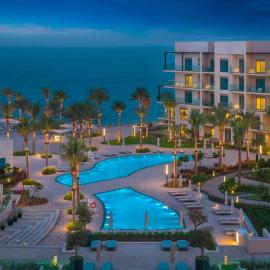 Bloomfields 3BR plus Maids in The Address Beach Resort
