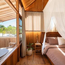 Tropical Loft Hideaway Near Uluwatu, hotel in Uluwatu