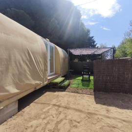 Du coté de chez Swann à 150 m de la plage، فندق في فيا