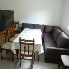 Komarnica Willage home, hotel em Šavnik