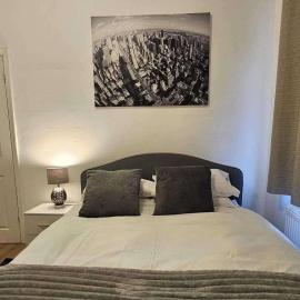 Cosy Hartlepool Home Sleeps 5 Pet Friendly WiFi