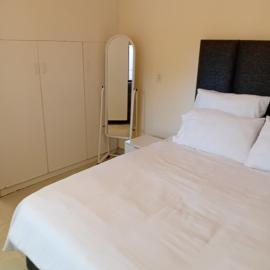Table View self-catering flatlet