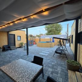 Sauna & Pool Reatreat