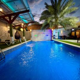 Sally Chalet, hotel in Al Kafrayn