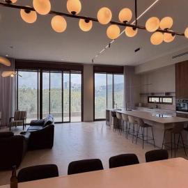 Jerusalem Mountain Haven - Luxury Villa, hotel di Even Sappir