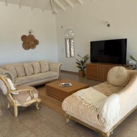 Room 2 St kitts