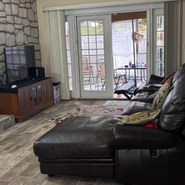 Spacious cozy, hotel in Jacksonville