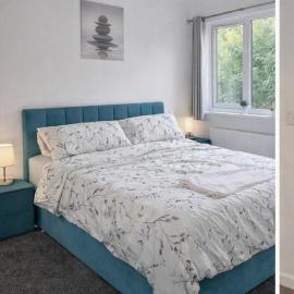 Elegant Double Room in Casper Court1، فندق في نوتينغهام