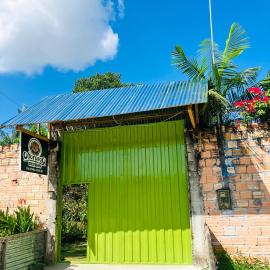 Otorongo Guesthouse, hotell sihtkohas Iquitos