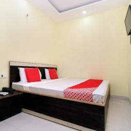 Hotel O Gian Residency