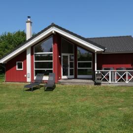 Modernes Strandhaus für 8 Personen, hotel en Grossenbrode