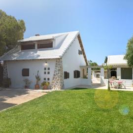 Villa Valle del Sol Murcia, con piscina privada, casa tranquila a 15 minutos de la playa, ξενοδοχείο σε Casas del Civil