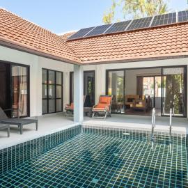 Homey 3Br Villa Private Pool & Walk to Beach