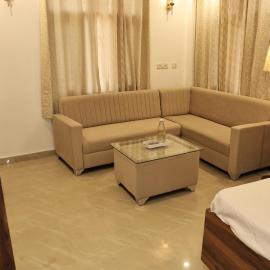 Luxury Suite in the heart of city Home Stay Solan
