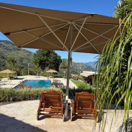 Finca Villa Rosita 26, hotel u gradu Kopakabana