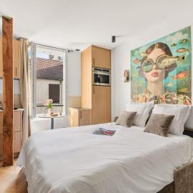 Elegant Studio Marais Place des Vosges