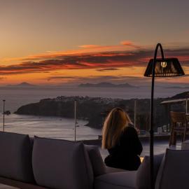 Xenones Filotera, hotel u gradu 'Imerovigli'
