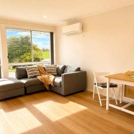 Convenient Melbourne Stay Near Airport, Hotel in Melbourne