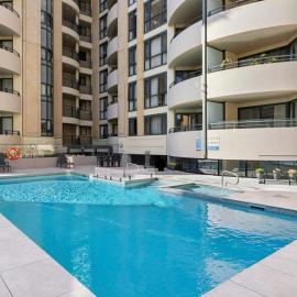 Stylish Braddon Retreat 2Bedroom with Free Parking, hotel in Braddon