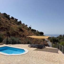 Casa Jazmín, piscina privada, vistas al mar, Costa Tropical Almuñécar, Granada, hotel u gradu Almunjekar