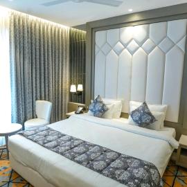 Hotel DEV BHUMI ORIGINAL & OFFICIAL Hotel - Near Sea Beach & Temple – hotel w mieście Sambalpur