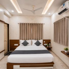 Hotel Bhakti Rajkot I Hotel in Rajkot I Best Hotel in Rajkot, hotel in Rajkot