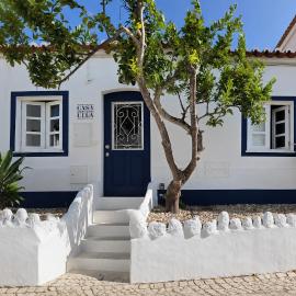 Casa Lila l Casa típica com terraço em Ferragudo