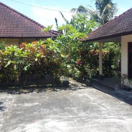 Surya Homestay, hotel Selemadeg városában 