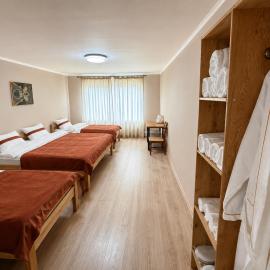 DEMAL Mountain Resort, hotel in Alamedin