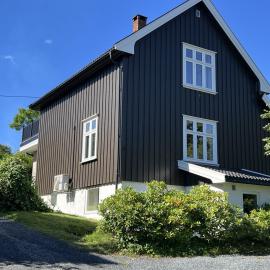Charming Villa Central Moss