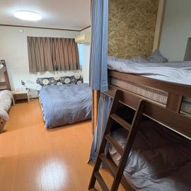 民宿プラトーハウス, hotel v destinácii Namerikawa