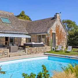 Maison Bringwiller Plage 200m, hotel v destinácii Trégastel