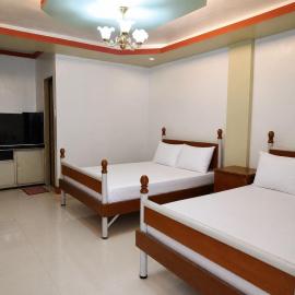 Lucban에 위치한 호텔 Zurea Hotel Lucban Quezon by RedDoorz