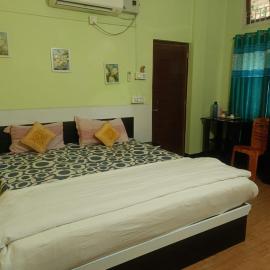 DOLOI'S Guesthouse, hotel a Jorhat