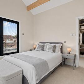 Private Room with En-Suite in Wakefield in Stunning House, hotel in Wakefield