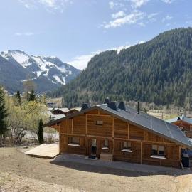 Bright, relaxing and spacious property in Châtel, hotel Châtelben