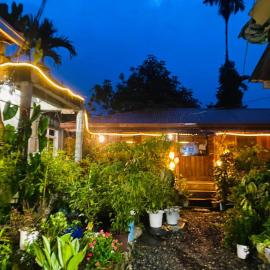 Habiatan's Homestay & Restobar, hotel v destinaci Kiangan